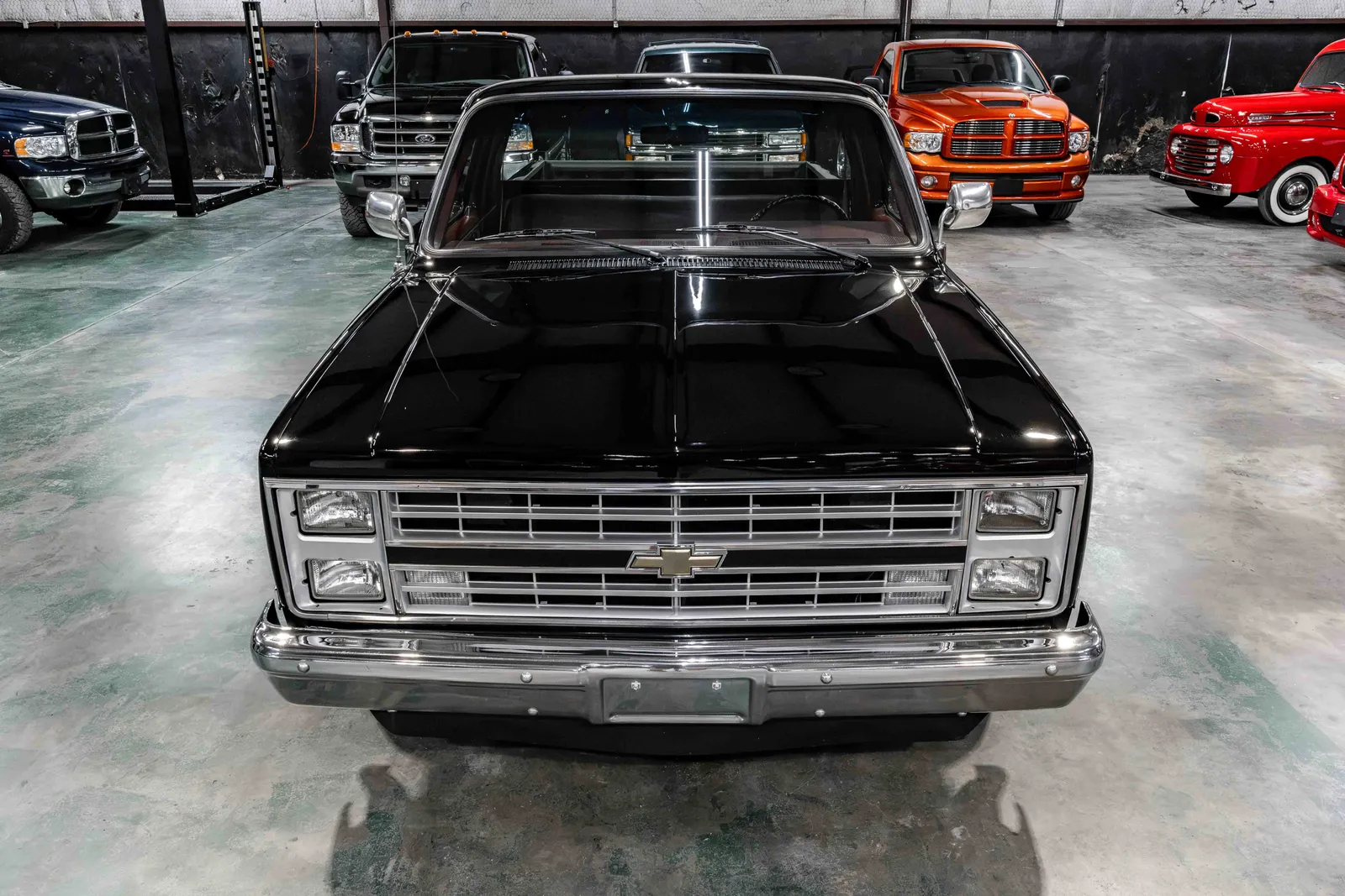 1987-Chevrolet-C10-Black-168878-40.jpg